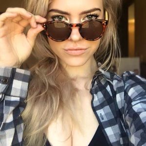 Meet your Posher, Elsa